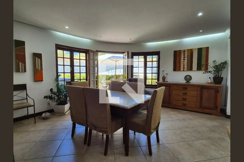 Casa com 4 quartos à venda, 252m2 em Rio De Janeiro - RJ - imagem 8 Foto 8 de Casa com 4 quartos à venda, 252m2 em Rio De Janeiro - RJ