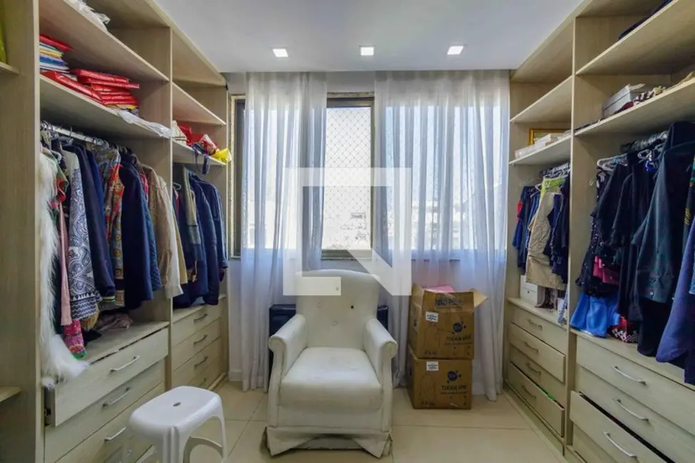 Foto 9 de Apartamento com 4 quartos à venda, 228m2 em Rio De Janeiro - RJ