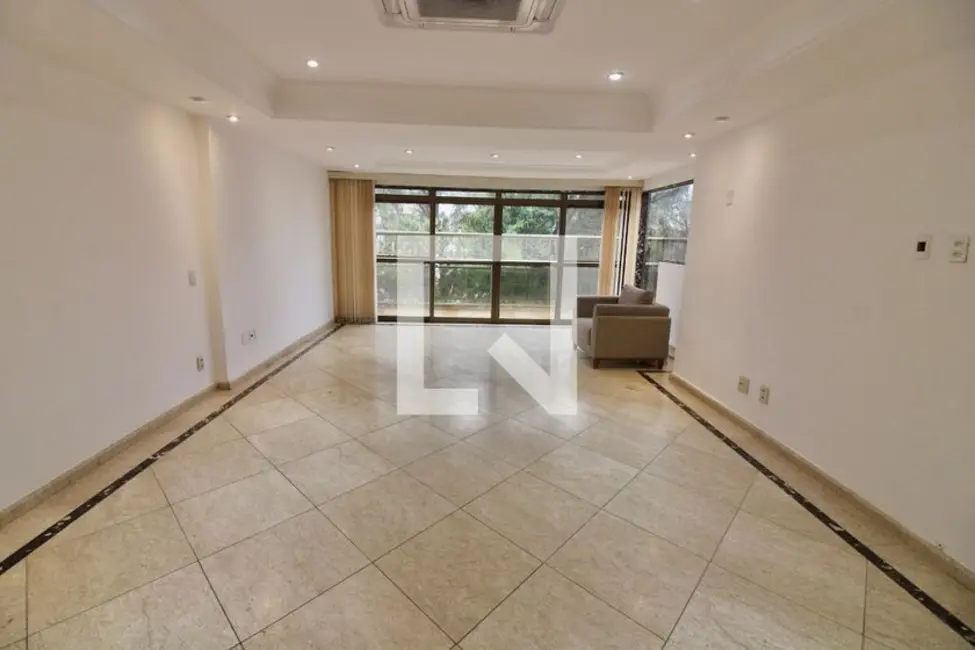 Foto 3 de Apartamento com 4 quartos à venda, 243m2 em Rio De Janeiro - RJ
