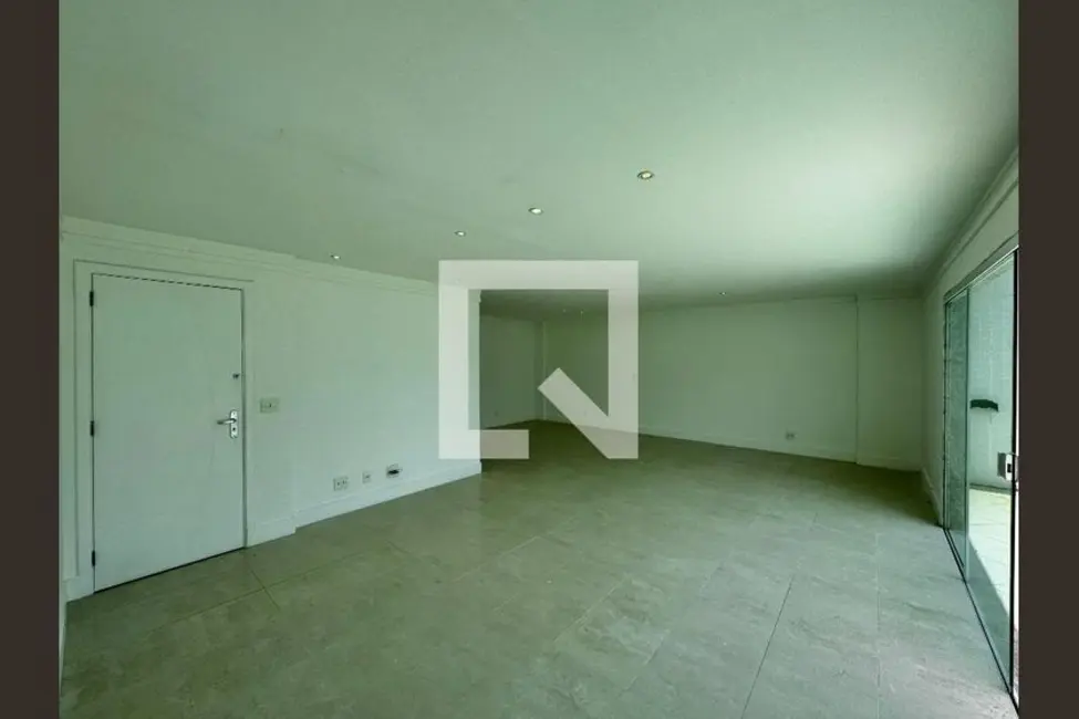 Foto 3 de Apartamento com 3 quartos à venda, 182m2 em Rio De Janeiro - RJ