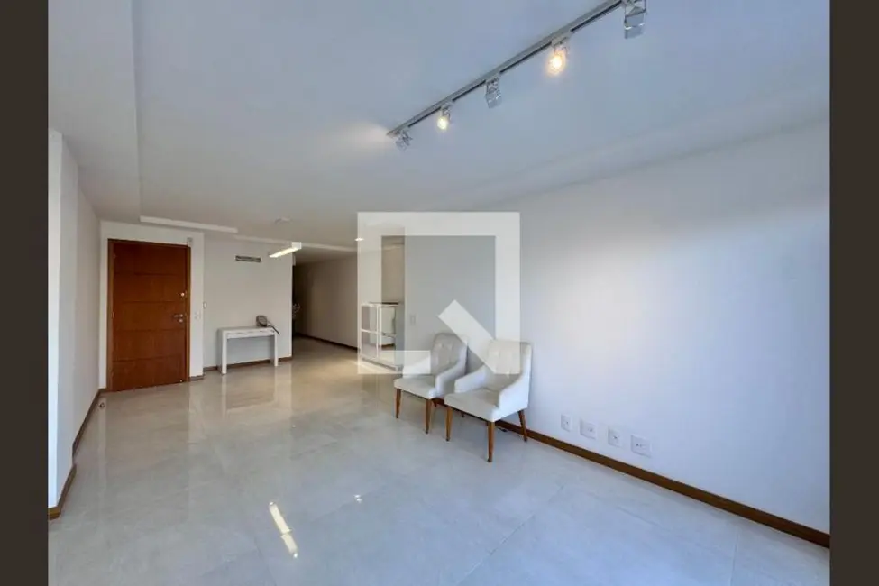 Apartamento com 3 quartos à venda, 306m2 em Rio De Janeiro - RJ - imagem 3 Foto 3 de Apartamento com 3 quartos à venda, 306m2 em Rio De Janeiro - RJ