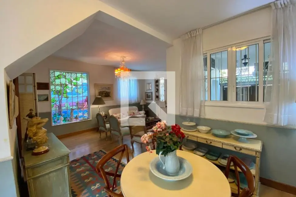 Apartamento com 3 quartos à venda, 168m2 em Urca, Rio De Janeiro - RJ - imagem 2 Foto 2 de Apartamento com 3 quartos à venda, 168m2 em Urca, Rio De Janeiro - RJ