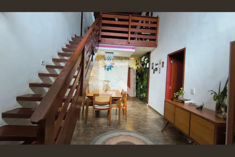 Casa com 2 quartos à venda, 200m2 em Rio De Janeiro - RJ - imagem 2 Foto 2 de Casa com 2 quartos à venda, 200m2 em Rio De Janeiro - RJ