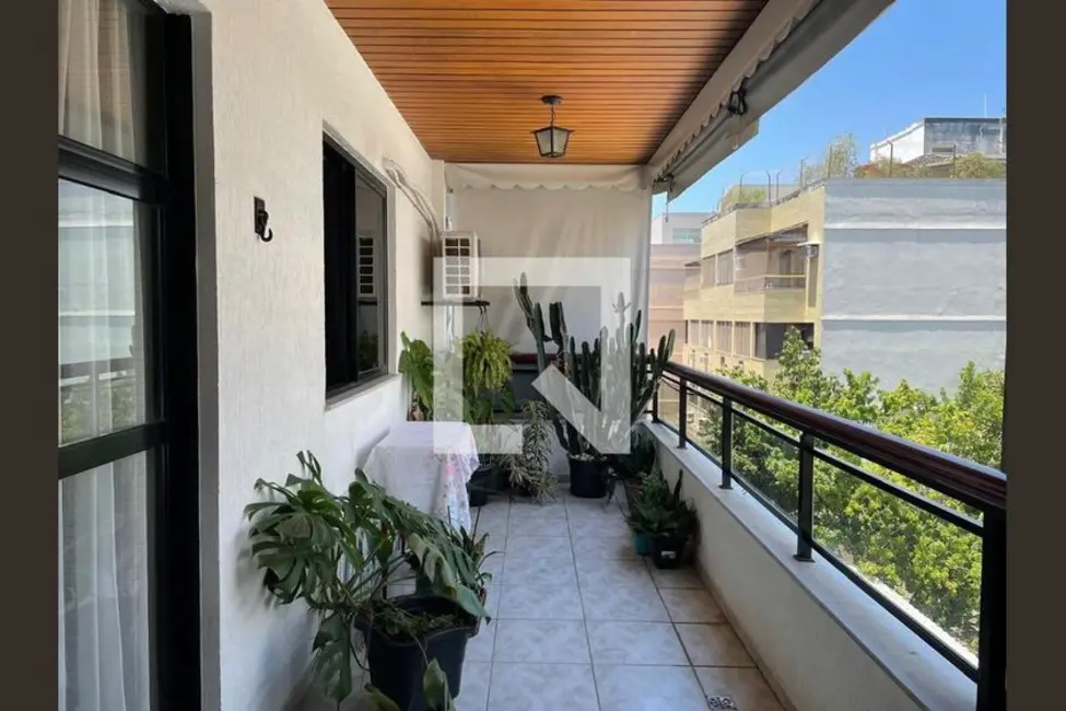 Apartamento com 3 quartos à venda, 110m2 em Rio De Janeiro - RJ - imagem 5 Foto 5 de Apartamento com 3 quartos à venda, 110m2 em Rio De Janeiro - RJ