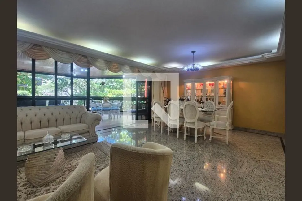 Apartamento com 3 quartos à venda, 190m2 em Rio De Janeiro - RJ - imagem 3 Foto 3 de Apartamento com 3 quartos à venda, 190m2 em Rio De Janeiro - RJ