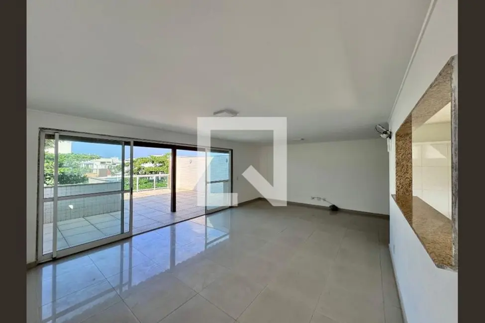 Apartamento com 3 quartos à venda, 194m2 em Rio De Janeiro - RJ - imagem 1 Foto 1 de Apartamento com 3 quartos à venda, 194m2 em Rio De Janeiro - RJ