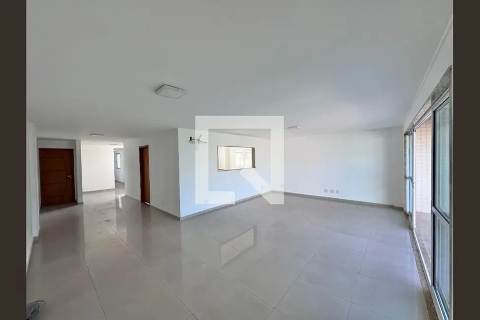 Apartamento com 3 quartos à venda, 194m2 em Rio De Janeiro - RJ - imagem 2 Foto 2 de Apartamento com 3 quartos à venda, 194m2 em Rio De Janeiro - RJ