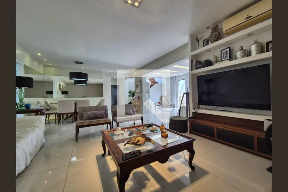 Apartamento com 4 quartos à venda, 284m2 em Rio De Janeiro - RJ - imagem 2 Foto 2 de Apartamento com 4 quartos à venda, 284m2 em Rio De Janeiro - RJ