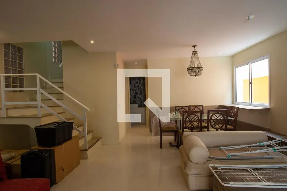 Casa com 5 quartos à venda, 251m2 em Rio De Janeiro - RJ - imagem 5 Foto 5 de Casa com 5 quartos à venda, 251m2 em Rio De Janeiro - RJ