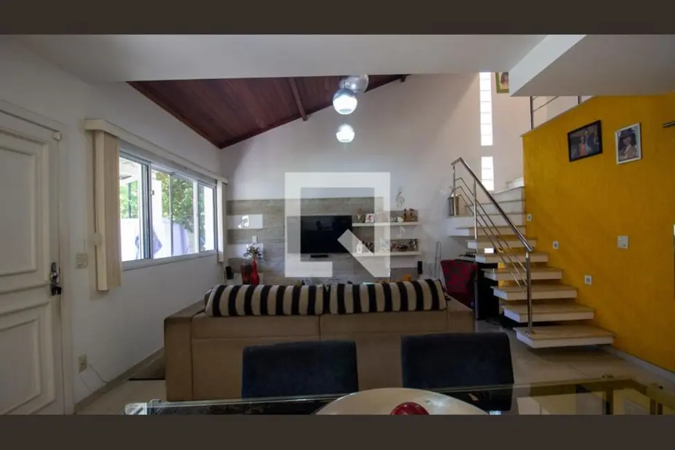 Foto 3 de Casa com 4 quartos à venda, 180m2 em Rio De Janeiro - RJ