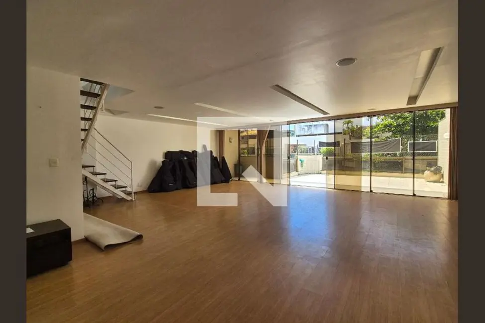 Apartamento com 4 quartos à venda, 319m2 em Rio De Janeiro - RJ - imagem 1 Foto 1 de Apartamento com 4 quartos à venda, 319m2 em Rio De Janeiro - RJ