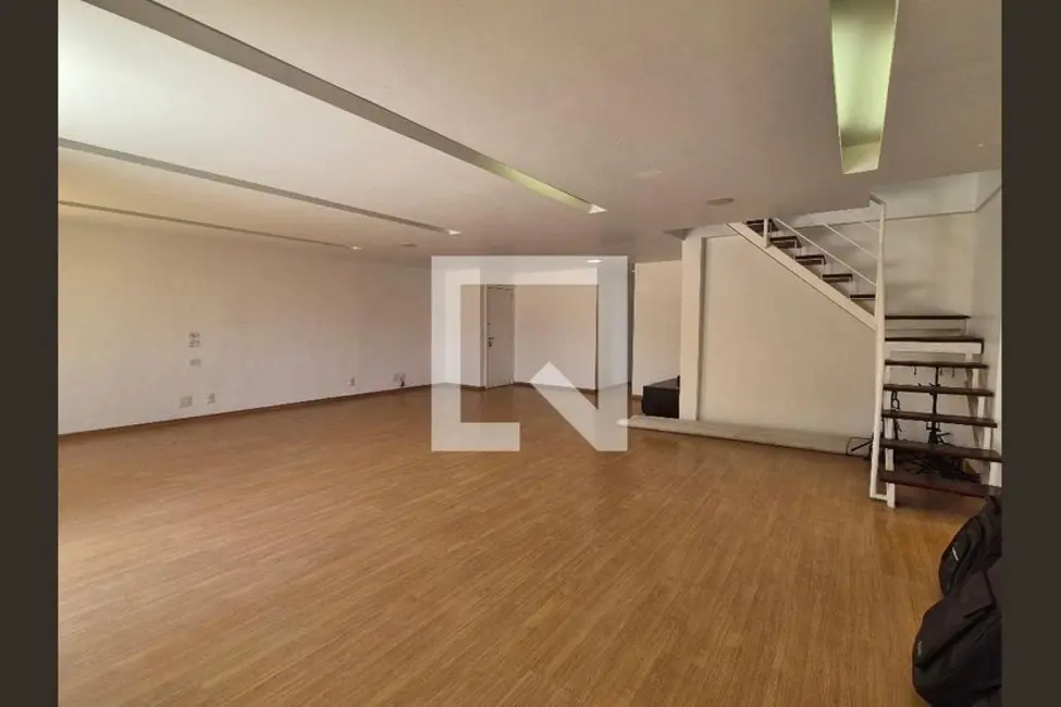 Apartamento com 4 quartos à venda, 319m2 em Rio De Janeiro - RJ - imagem 3 Foto 3 de Apartamento com 4 quartos à venda, 319m2 em Rio De Janeiro - RJ