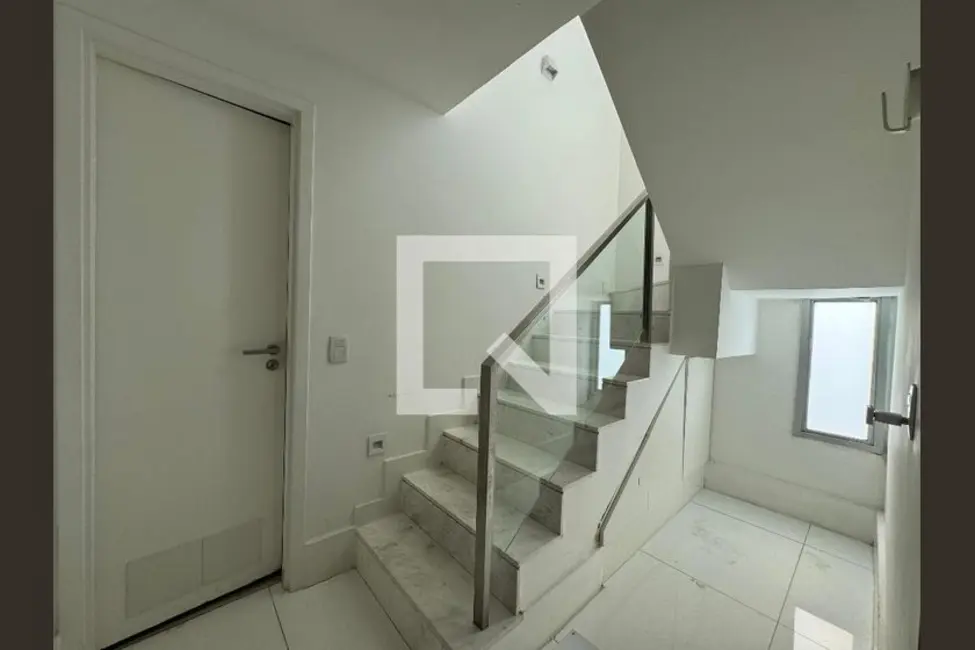Foto 4 de Casa de Condomínio com 5 quartos à venda, 260m2 em Rio De Janeiro - RJ