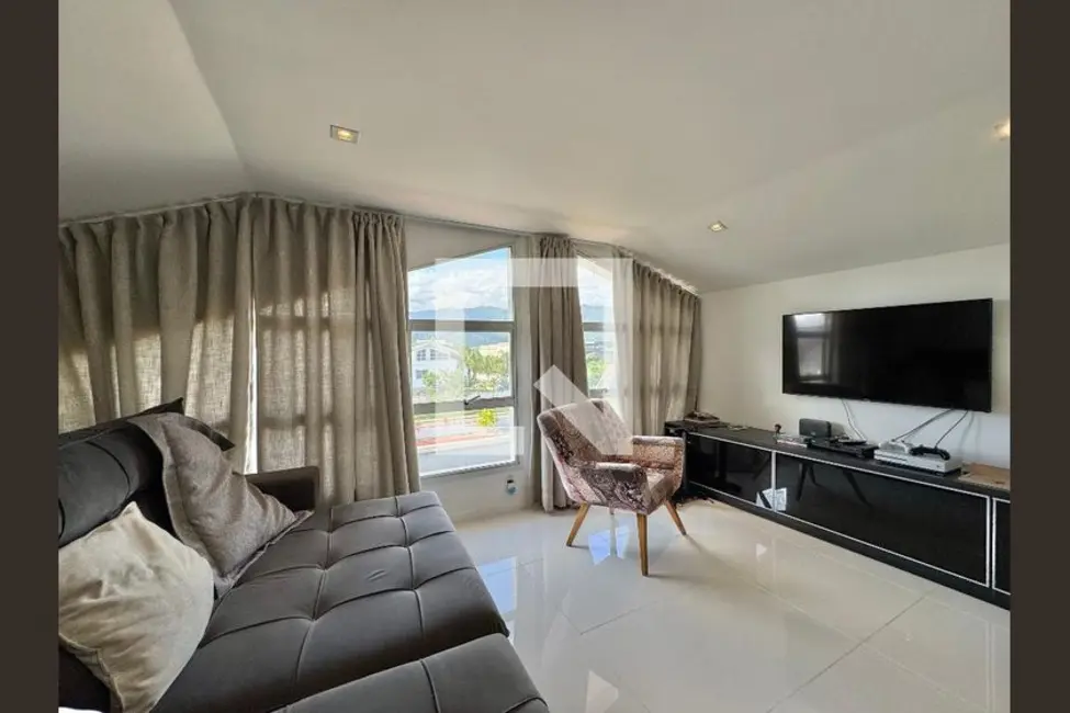 Foto 6 de Casa de Condomínio com 5 quartos à venda, 260m2 em Rio De Janeiro - RJ