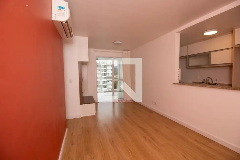Apartamento com 2 quartos à venda, 67m2 em Rio De Janeiro - RJ - imagem 2 Foto 2 de Apartamento com 2 quartos à venda, 67m2 em Rio De Janeiro - RJ