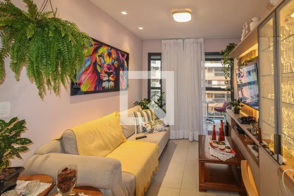 Foto 3 de Apartamento com 3 quartos à venda, 81m2 em Rio De Janeiro - RJ