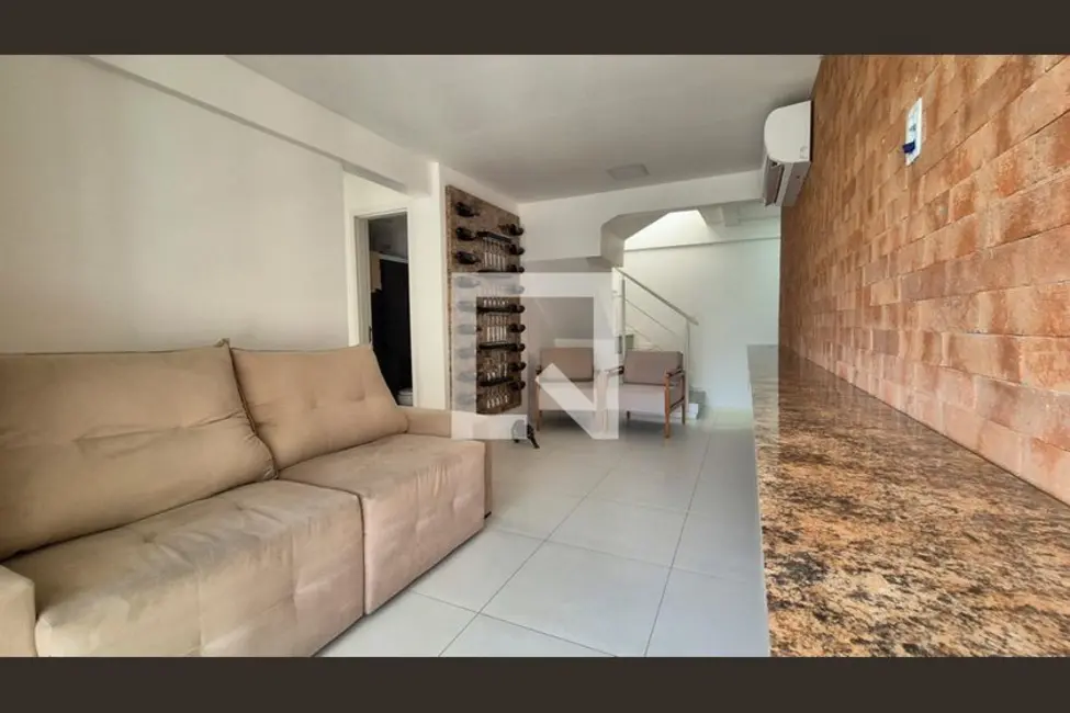 Apartamento com 4 quartos à venda, 210m2 em Rio De Janeiro - RJ - imagem 1 Foto 1 de Apartamento com 4 quartos à venda, 210m2 em Rio De Janeiro - RJ