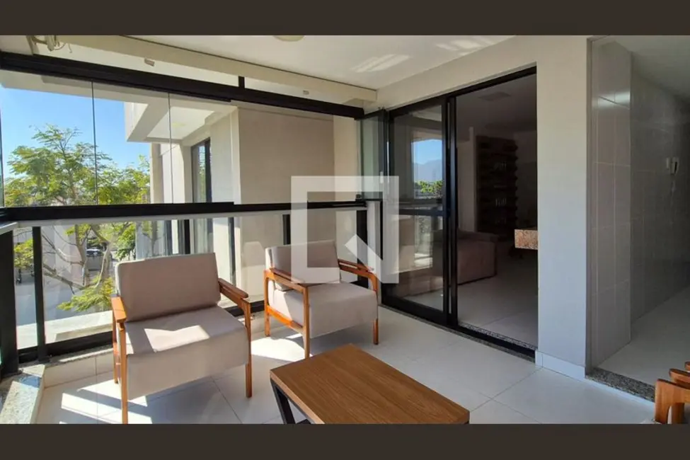 Apartamento com 4 quartos à venda, 210m2 em Rio De Janeiro - RJ - imagem 8 Foto 8 de Apartamento com 4 quartos à venda, 210m2 em Rio De Janeiro - RJ