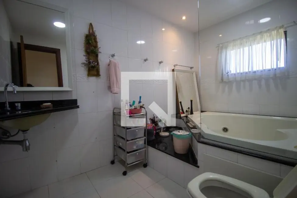 Foto 21 de Casa com 4 quartos à venda, 300m2 em Rio De Janeiro - RJ