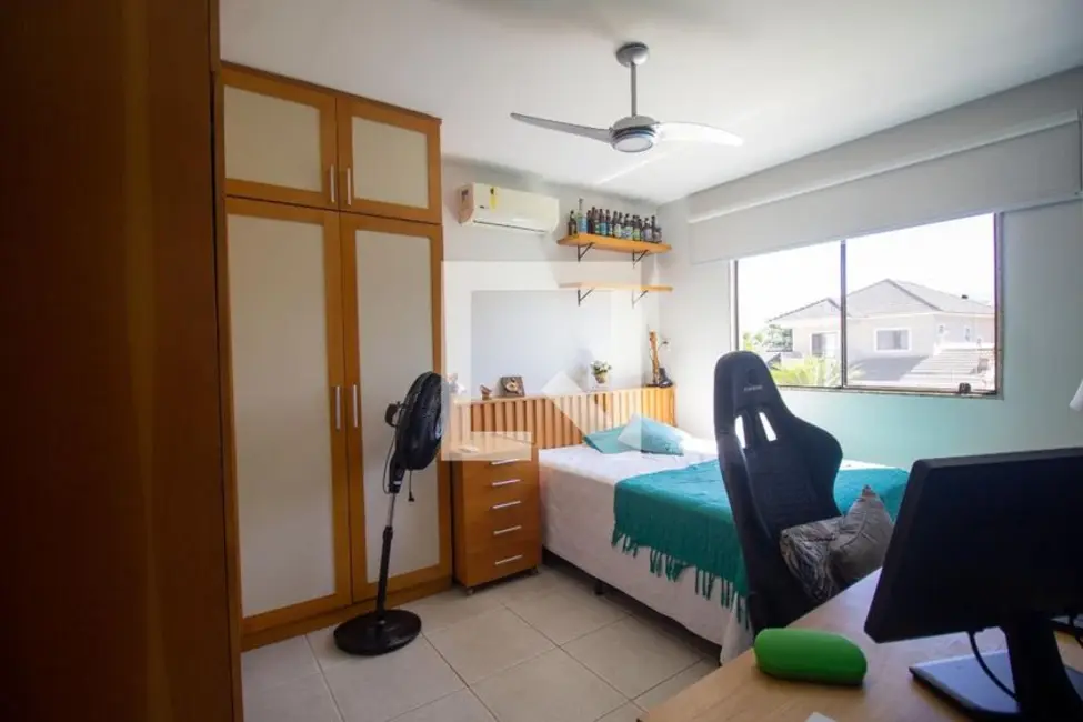 Foto 27 de Casa com 4 quartos à venda, 300m2 em Rio De Janeiro - RJ