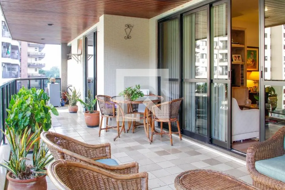 Foto 8 de Apartamento com 4 quartos à venda, 200m2 em Barra da Tijuca, Rio De Janeiro - RJ