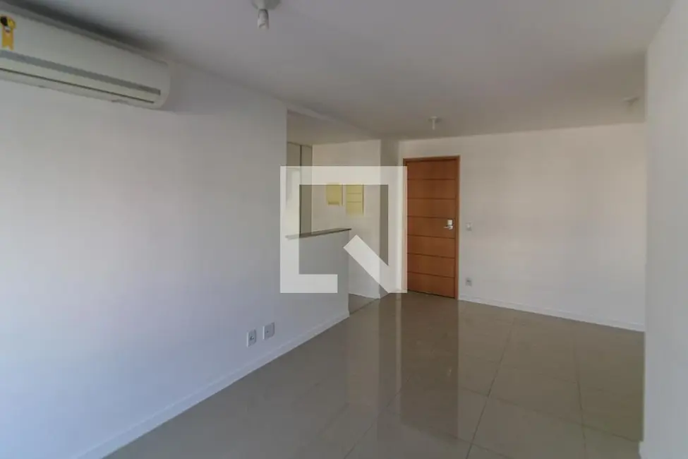 Foto 2 de Apartamento com 2 quartos à venda, 70m2 em Rio De Janeiro - RJ