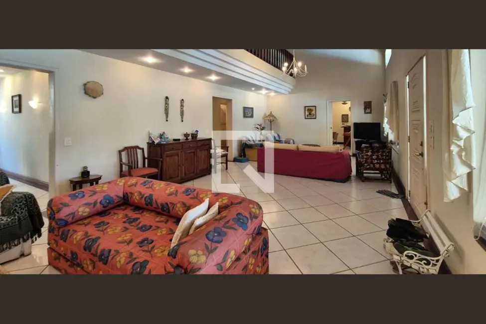 Foto 2 de Casa com 4 quartos à venda, 550m2 em Rio De Janeiro - RJ