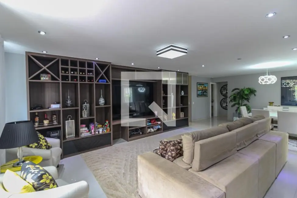 Foto 1 de Casa de Condomínio com 5 quartos à venda, 350m2 em Rio De Janeiro - RJ