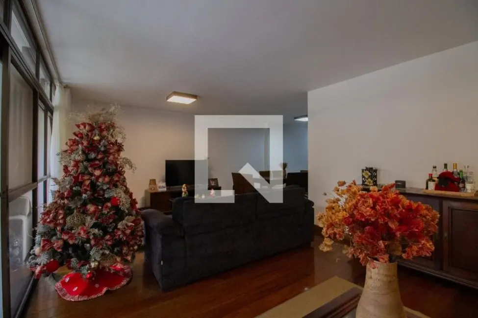 Apartamento com 3 quartos à venda, 180m2 em Rio De Janeiro - RJ - imagem 2 Foto 2 de Apartamento com 3 quartos à venda, 180m2 em Rio De Janeiro - RJ