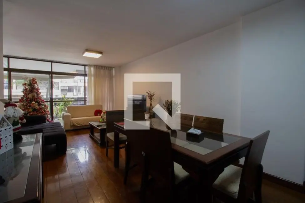 Apartamento com 3 quartos à venda, 180m2 em Rio De Janeiro - RJ - imagem 6 Foto 6 de Apartamento com 3 quartos à venda, 180m2 em Rio De Janeiro - RJ