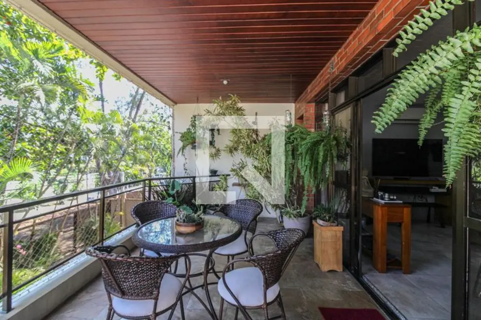Apartamento com 4 quartos à venda, 158m2 em Rio De Janeiro - RJ - imagem 7 Foto 7 de Apartamento com 4 quartos à venda, 158m2 em Rio De Janeiro - RJ