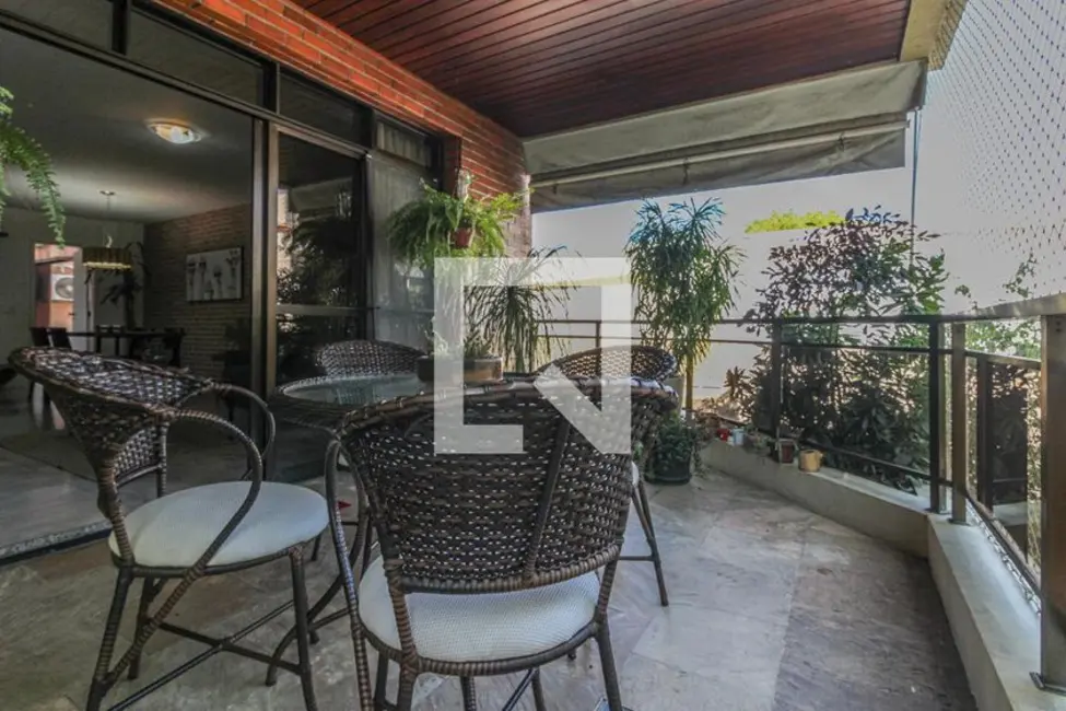 Apartamento com 4 quartos à venda, 158m2 em Rio De Janeiro - RJ - imagem 9 Foto 9 de Apartamento com 4 quartos à venda, 158m2 em Rio De Janeiro - RJ