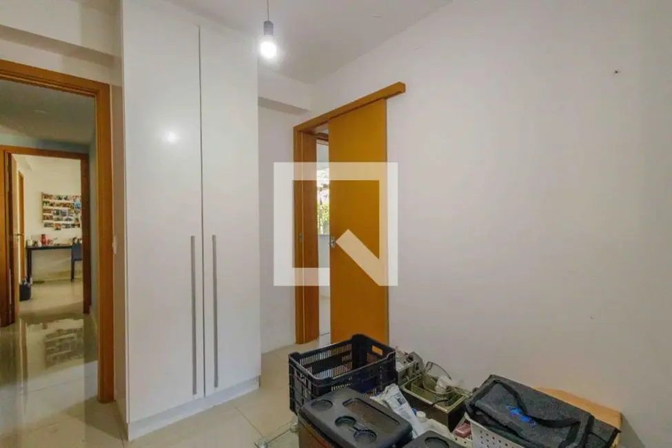 Apartamento com 3 quartos à venda, 188m2 em Rio De Janeiro - RJ - imagem 8 Foto 8 de Apartamento com 3 quartos à venda, 188m2 em Rio De Janeiro - RJ