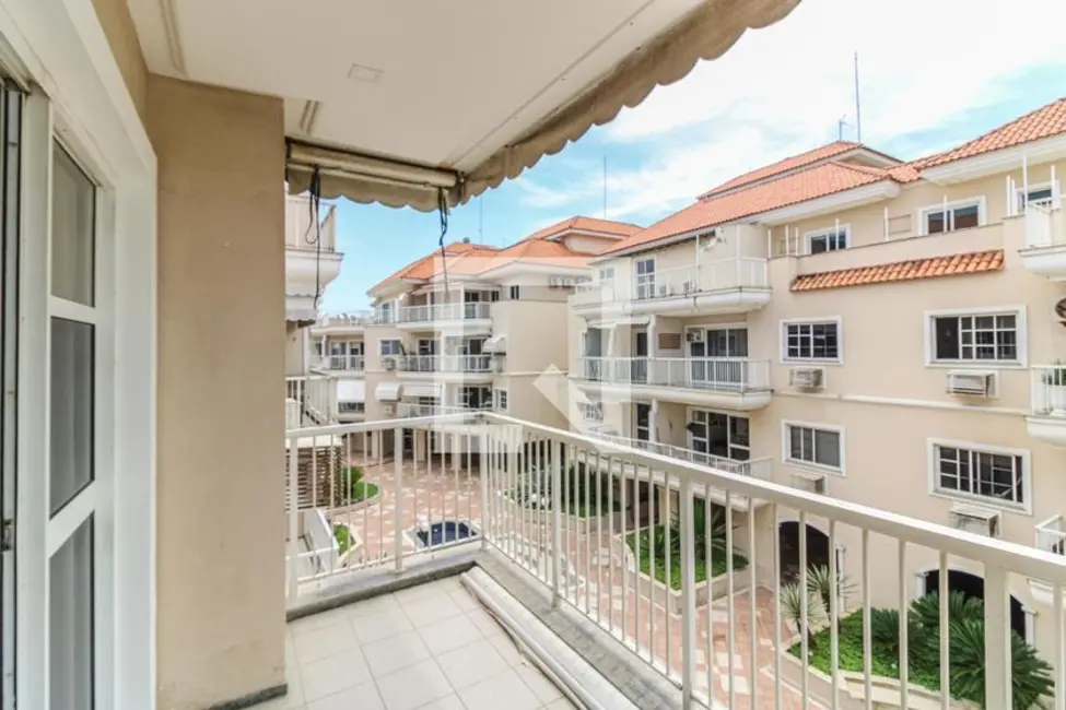 Foto 9 de Apartamento com 2 quartos à venda, 80m2 em Rio De Janeiro - RJ