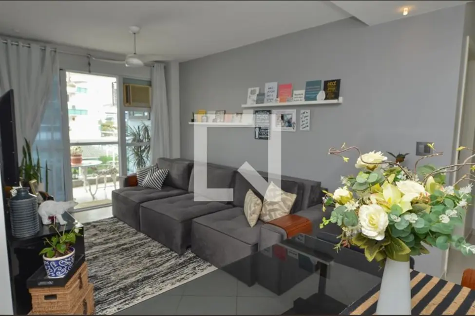 Apartamento com 2 quartos à venda, 72m2 em Rio De Janeiro - RJ - imagem 2 Foto 2 de Apartamento com 2 quartos à venda, 72m2 em Rio De Janeiro - RJ