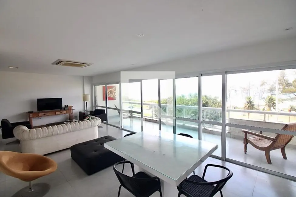 Foto 3 de Apartamento com 4 quartos à venda, 175m2 em Rio De Janeiro - RJ