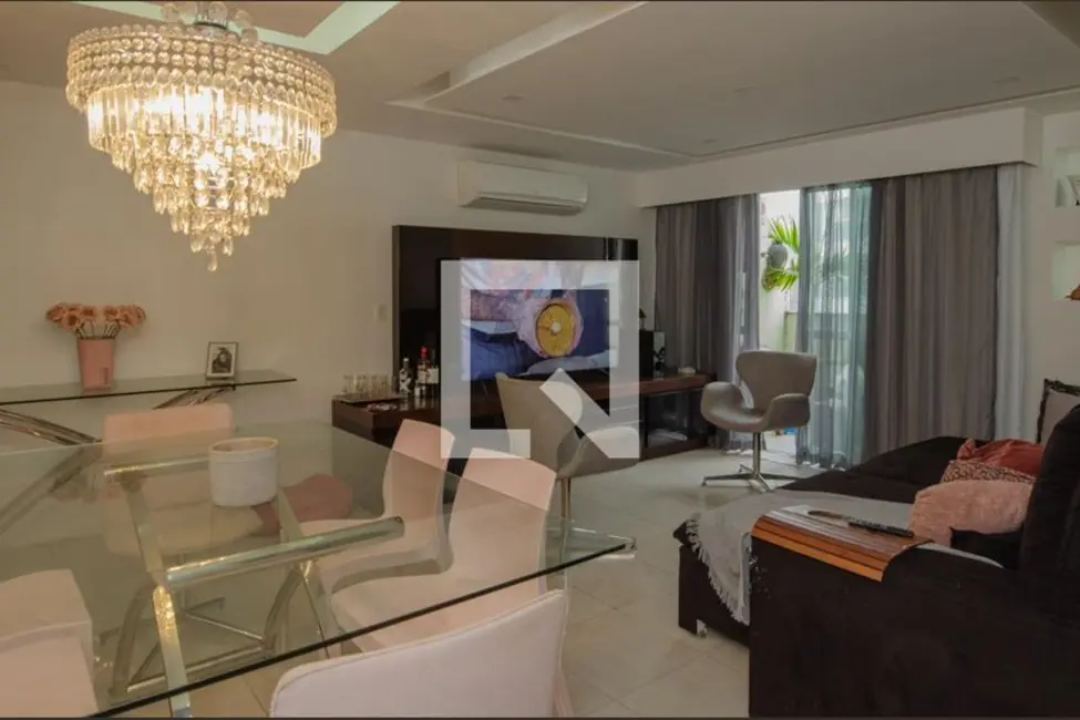 Apartamento com 2 quartos à venda, 94m2 em Rio De Janeiro - RJ - imagem 2 Foto 2 de Apartamento com 2 quartos à venda, 94m2 em Rio De Janeiro - RJ