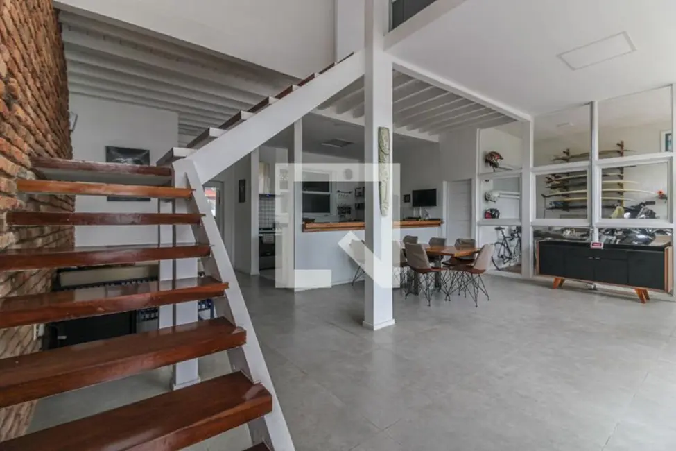 Foto 1 de Casa de Condomínio com 3 quartos à venda, 178m2 em Rio De Janeiro - RJ