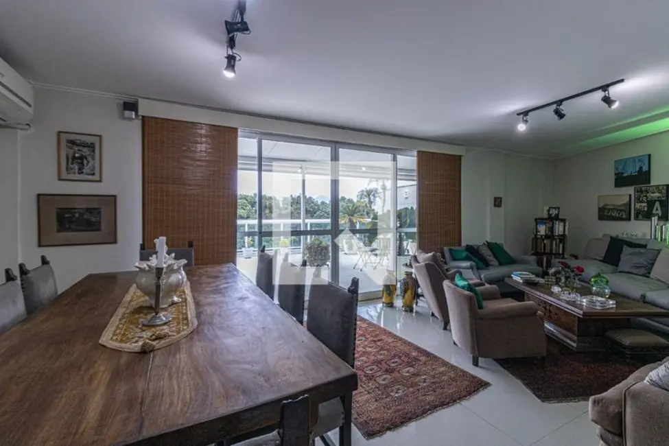 Apartamento com 3 quartos à venda, 340m2 em Rio De Janeiro - RJ - imagem 1 Foto 1 de Apartamento com 3 quartos à venda, 340m2 em Rio De Janeiro - RJ