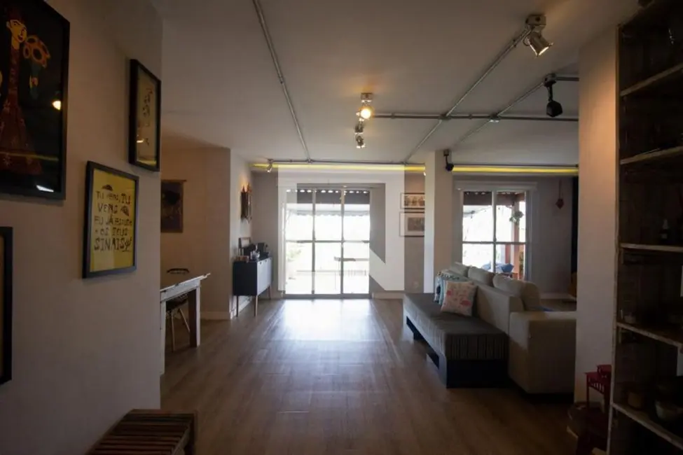 Apartamento com 3 quartos à venda, 176m2 em Rio De Janeiro - RJ - imagem 2 Foto 2 de Apartamento com 3 quartos à venda, 176m2 em Rio De Janeiro - RJ