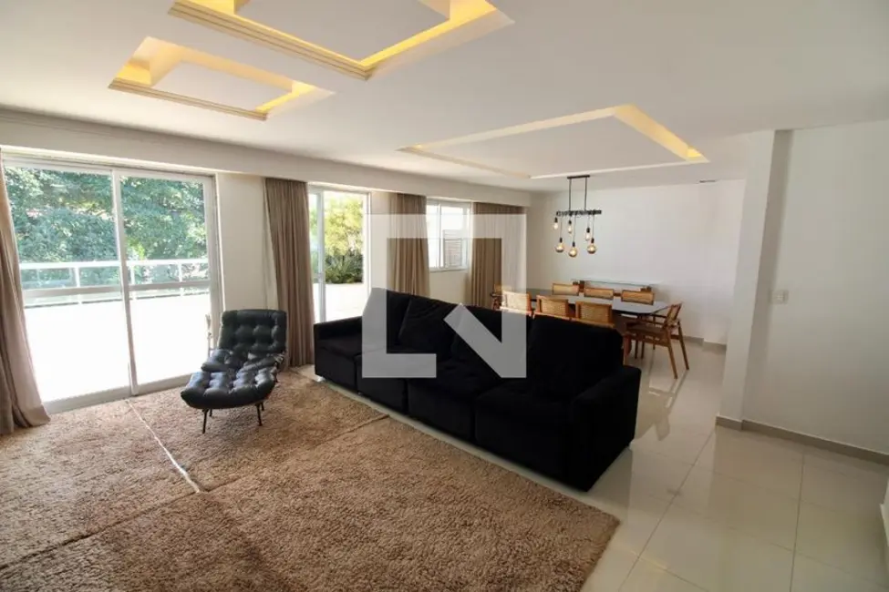 Foto 1 de Apartamento com 3 quartos à venda, 300m2 em Rio De Janeiro - RJ