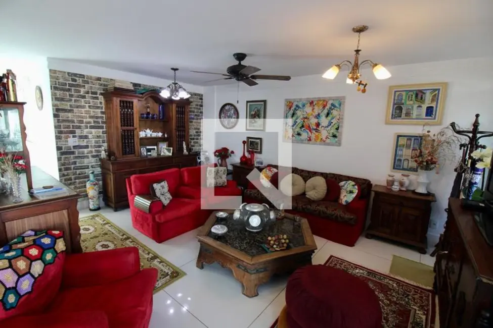 Apartamento com 4 quartos à venda, 187m2 em Rio De Janeiro - RJ - imagem 5 Foto 5 de Apartamento com 4 quartos à venda, 187m2 em Rio De Janeiro - RJ