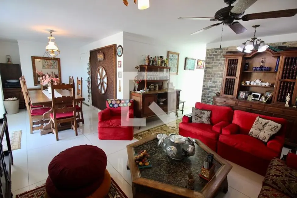 Apartamento com 4 quartos à venda, 187m2 em Rio De Janeiro - RJ - imagem 4 Foto 4 de Apartamento com 4 quartos à venda, 187m2 em Rio De Janeiro - RJ