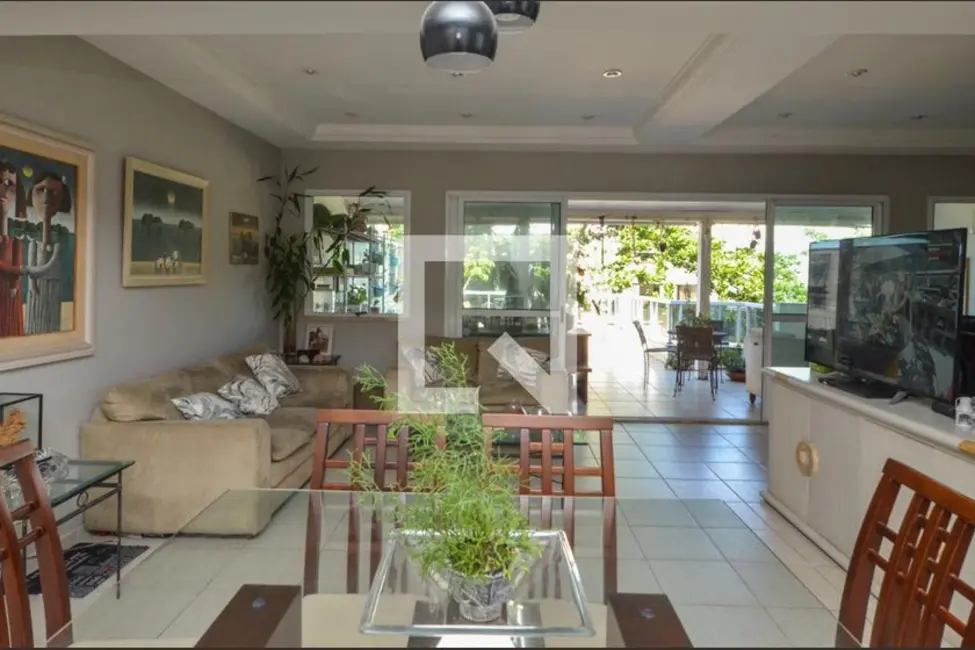 Foto 2 de Apartamento com 3 quartos à venda, 193m2 em Rio De Janeiro - RJ