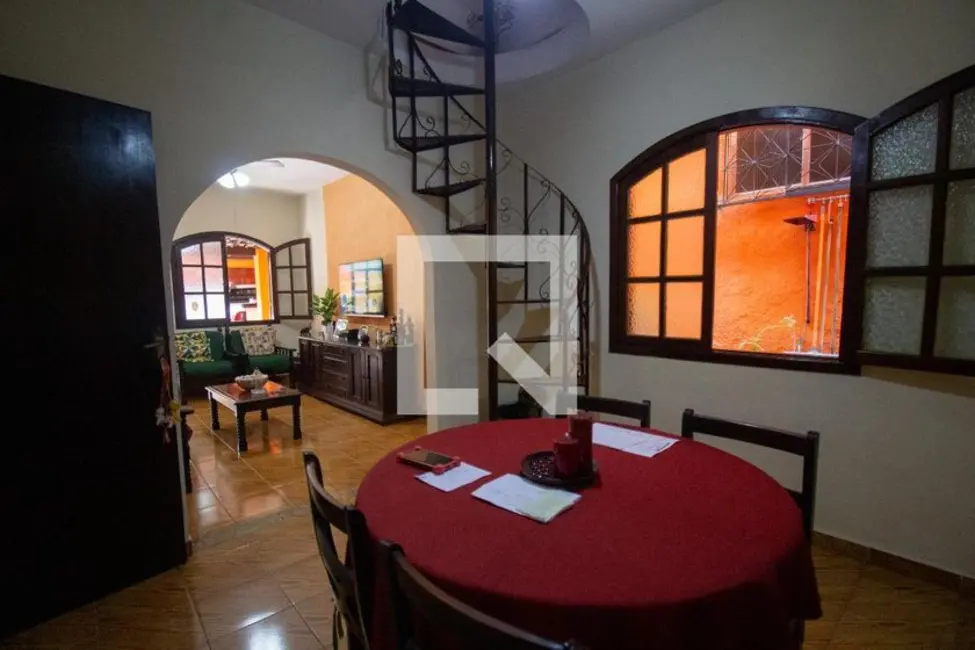 Casa com 4 quartos à venda, 180m2 em Rio De Janeiro - RJ - imagem 6 Foto 6 de Casa com 4 quartos à venda, 180m2 em Rio De Janeiro - RJ