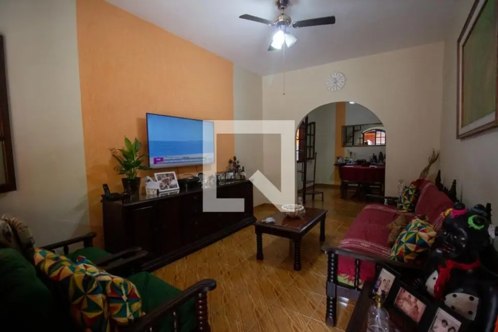 Casa com 4 quartos à venda, 180m2 em Rio De Janeiro - RJ - imagem 1 Foto 1 de Casa com 4 quartos à venda, 180m2 em Rio De Janeiro - RJ
