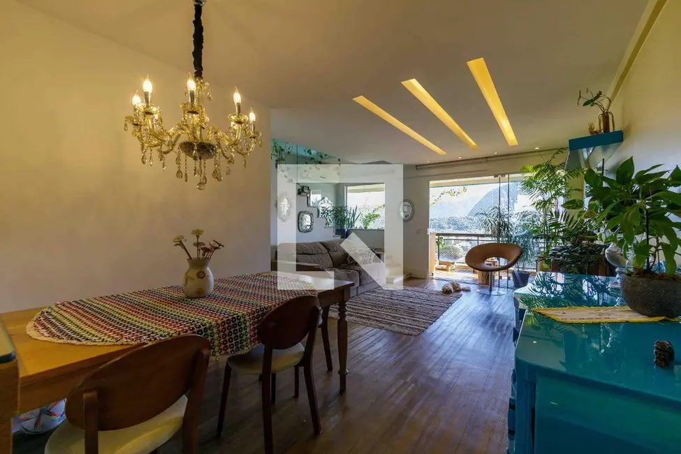Foto 4 de Apartamento com 4 quartos à venda, 150m2 em Rio De Janeiro - RJ