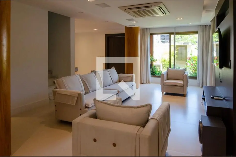 Foto 1 de Casa com 4 quartos à venda, 234m2 em Rio De Janeiro - RJ