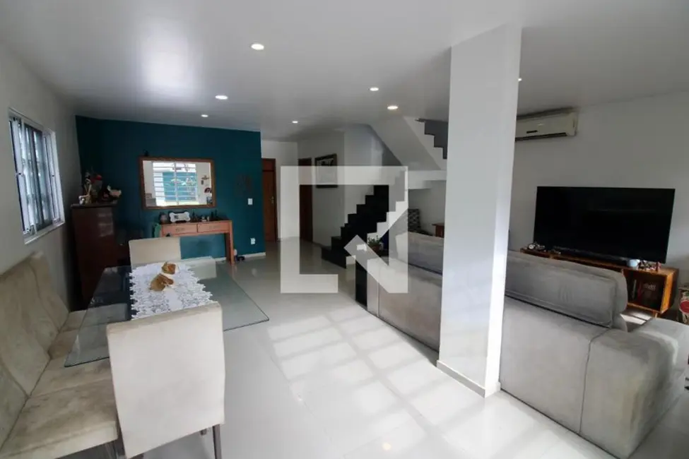 Foto 4 de Casa com 4 quartos à venda, 340m2 em Rio De Janeiro - RJ