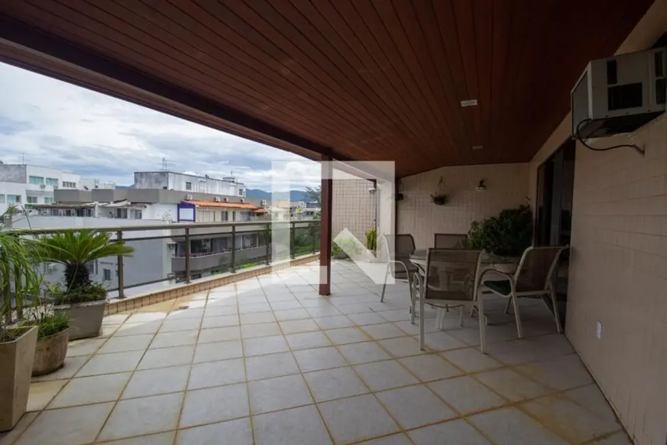 Apartamento com 3 quartos à venda, 300m2 em Rio De Janeiro - RJ - imagem 8 Foto 8 de Apartamento com 3 quartos à venda, 300m2 em Rio De Janeiro - RJ